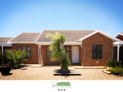 Weslyn Luxury Cottage