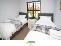 Weslyn Luxury Cottage
