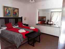 Self Catering Luxury Unit With Private Veranda & BBQ Area C2 C6
