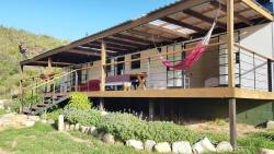 HoneyDew Cottage