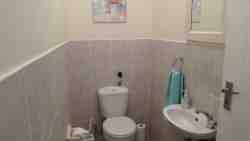 A separate toilet with handbasin means congestion is less around ablution facilities.
