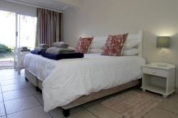 The House bedroom 3