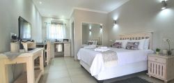 Deluxe Double Bed 