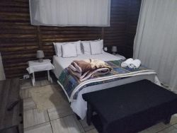 Queen Room with Bath