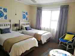 Standard Twin Room with en-suite bathroom - Room 7
