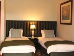 Zebra bedroom 2