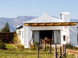 Couple & Family Cottages Outdoor view