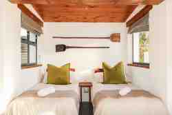 Family Cottage twin beds