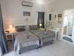 FLAT AT BACK BEDROOM 2 SLEEPER
