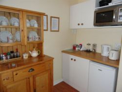 Rose Room with open plan kitchenette