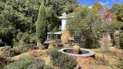 Elm Tree House - Dullstroom - garden-fountain