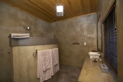 Double room bath room