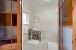 Fully equipped spacious bathrooms
