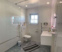 The East Wing bathroom