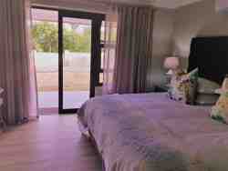 Palm Suite Vll