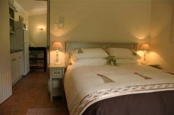 Nguni Cottage - main bedroom.