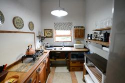 Equipped kitchen for self catering stay