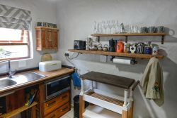 Equipped kitchen for self catering stay