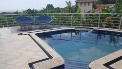 Pool with a view to relax in 
