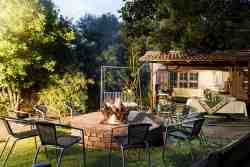 The lapa: Glenda's Guest Suites