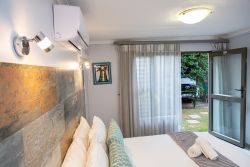 Family room 2