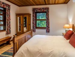 4 Sleeper Cottage