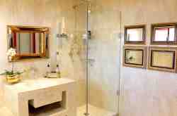 GM 20 External Bathroom 