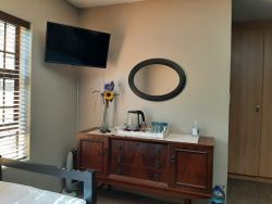 back packer room