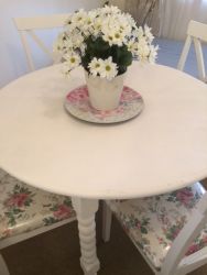 Dining nook