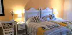 Cottage room 
