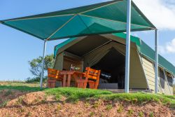 Luxury tent
