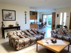 General view with breakfast room further back