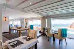 Restaurant/Lounge/Bar area