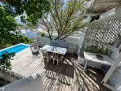 Hocus Pocus eating area for outside lunches, tanning or just relaxing.