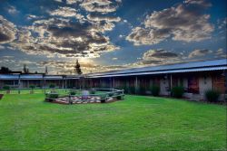 Horizon Stables garden aspect
