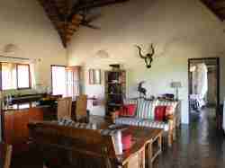 Lounge & Kitchen Area