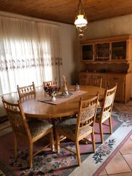 House Manor dining room
