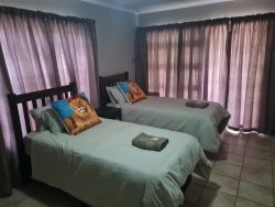Lion Bed 2