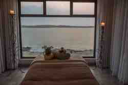 The Cottage Spa Retreat at Island Cottage.

A variety of relaxing treatments offered in a tranquil atmosphere.

Book your spa experience... YOU ARE WORTH IT!