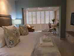 Main Bedroom with Stacker doors onto patio