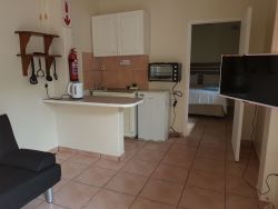 Family room 2 kitchen