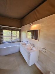 Luxury Tented Suite Bathroom