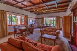 Lounge / Dinning area