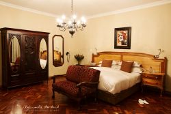 Luxury King Room