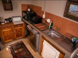 2 Sleeper Cottage (Queen)