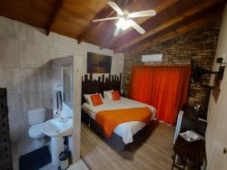 Room#4
King size suite 