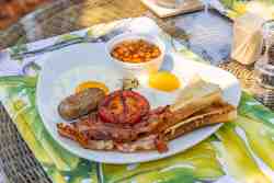 Breakfast meal