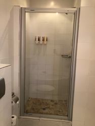 ROOM 1 - BATHROOM