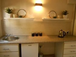 Poolside no1 kitchenette