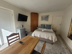 Basic Double Room